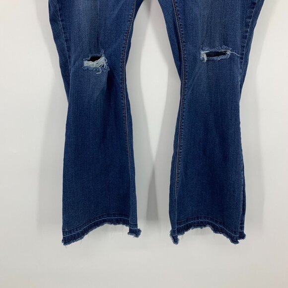 Cato Jeans Flare Blue Distresed Denim Released Raw Hem - Picture 4 of 10